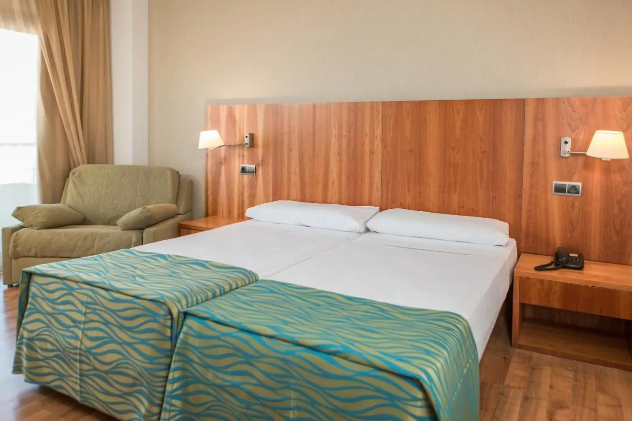 פלטחה ד'ארו Rvhotels Nautic Park מלון