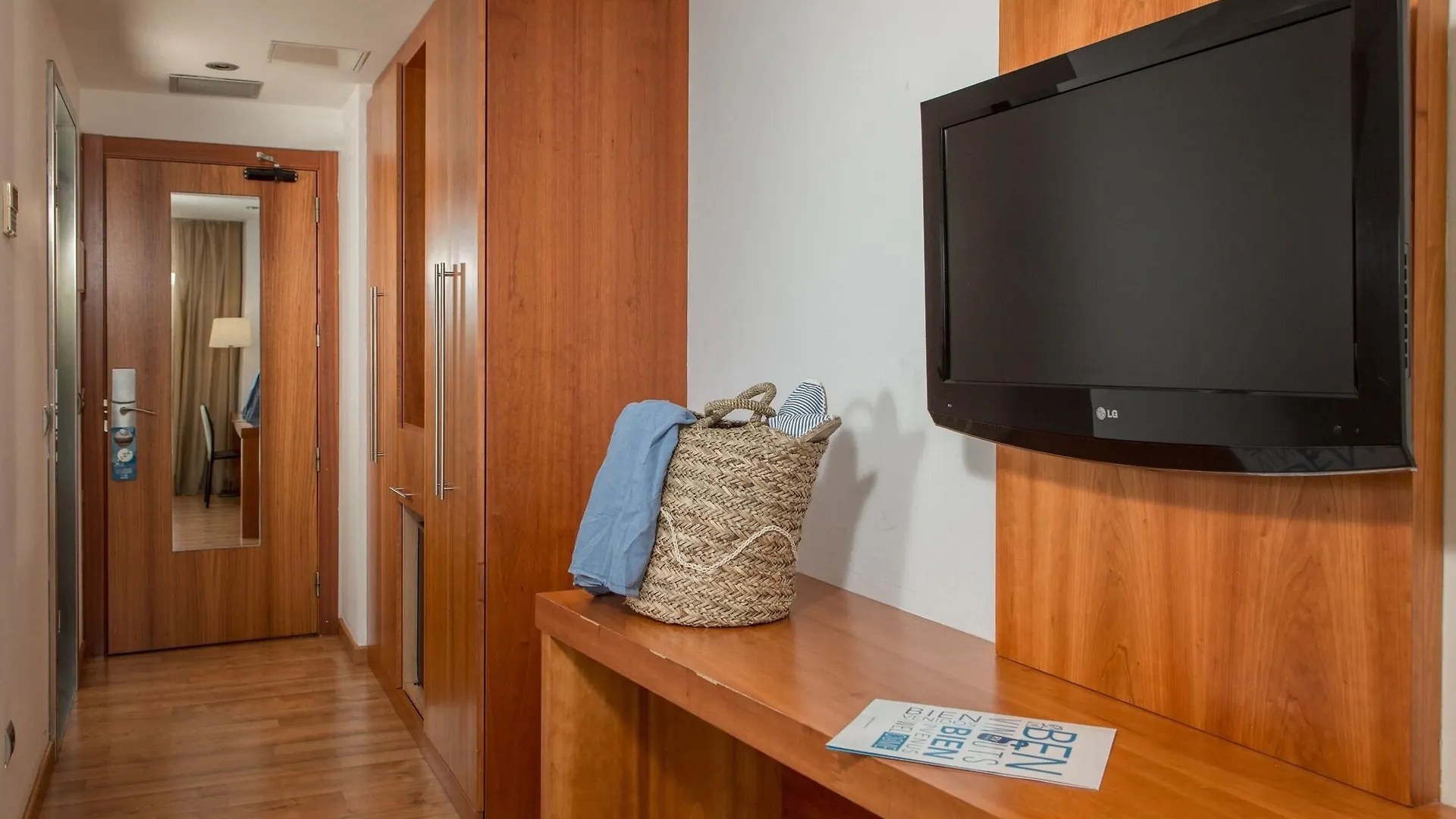 פלטחה ד'ארו Rvhotels Nautic Park 4*, פלטחה ד'ארו