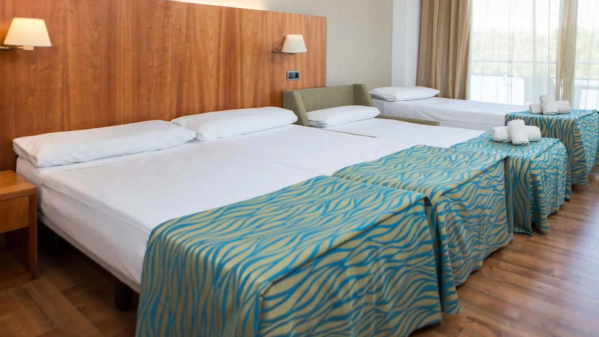 פלטחה ד'ארו Rvhotels Nautic Park 4*, פלטחה ד'ארו ספרד