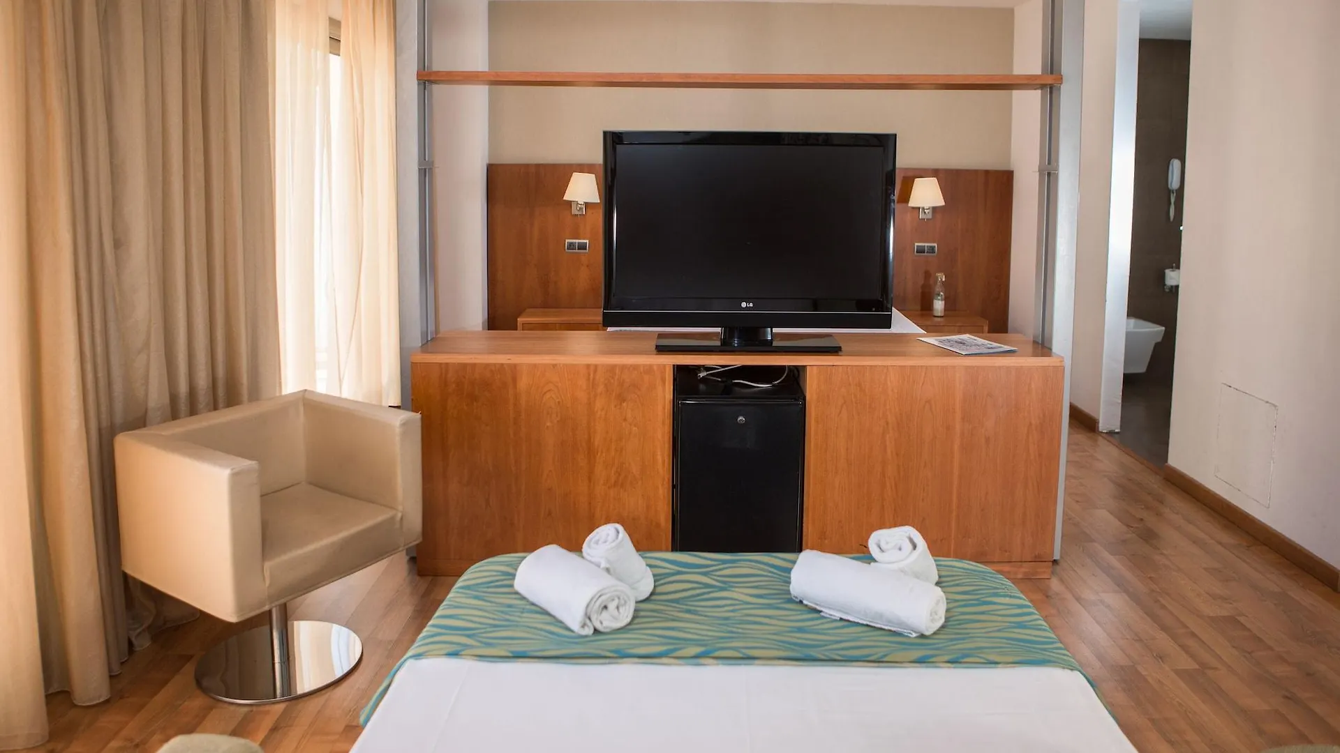 פלטחה ד'ארו Rvhotels Nautic Park